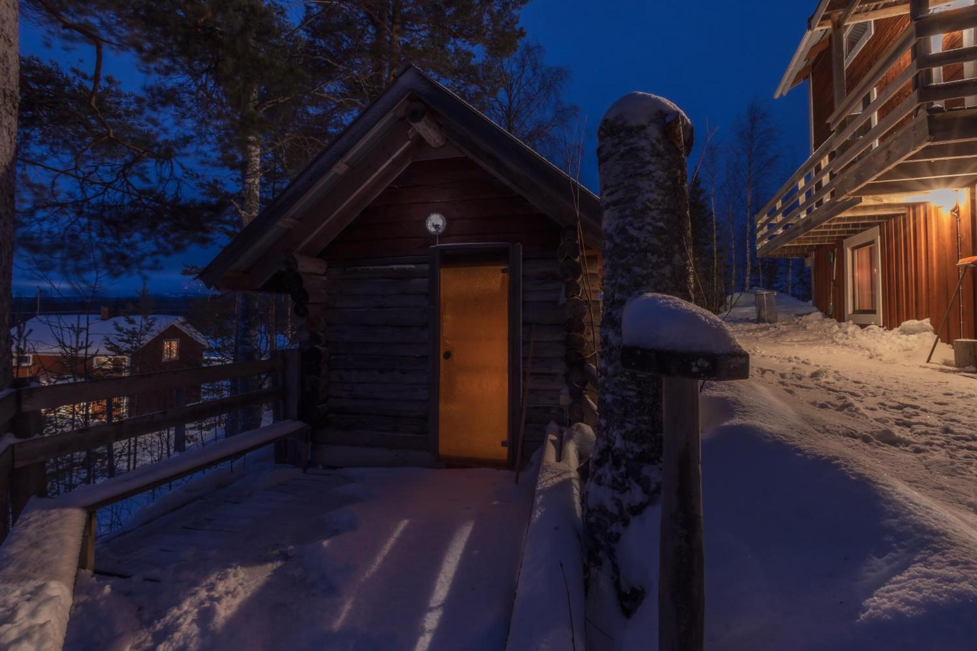 Kalix Riverside Inn, Farm Timbering Eksteriør bilde