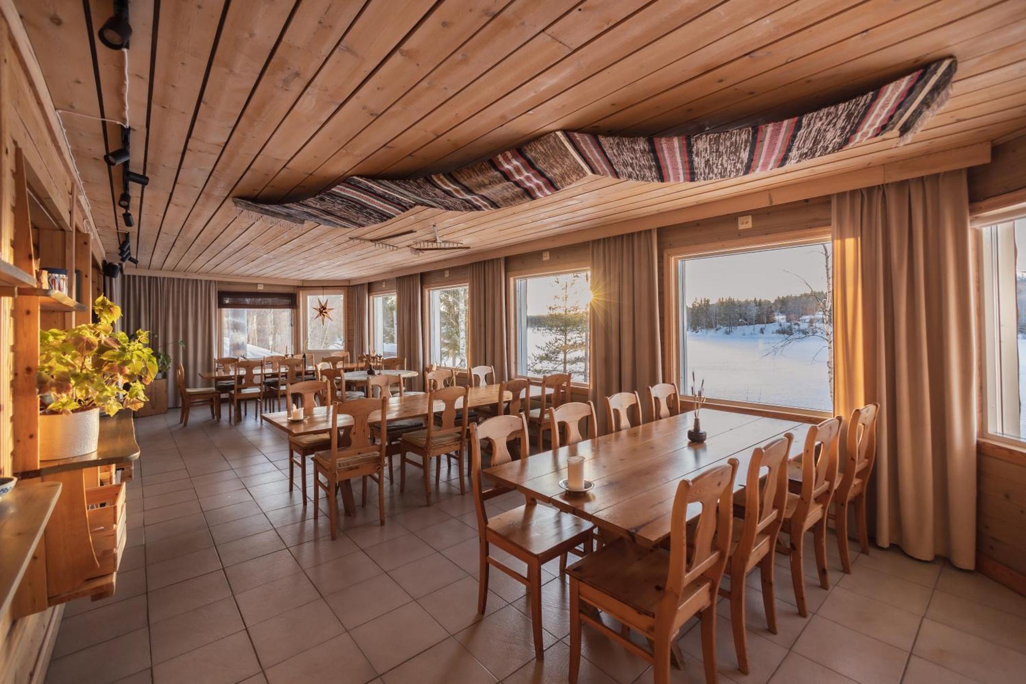 Kalix Riverside Inn, Farm Timbering Eksteriør bilde